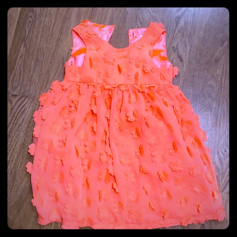 Girls dress